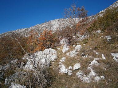 Mosor izvan Staze, Veliki Kabal, Ljuti put na Ljuti Kamen